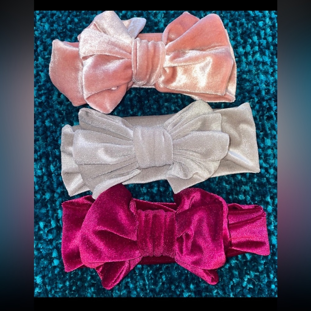3 Velvet headband baby bows